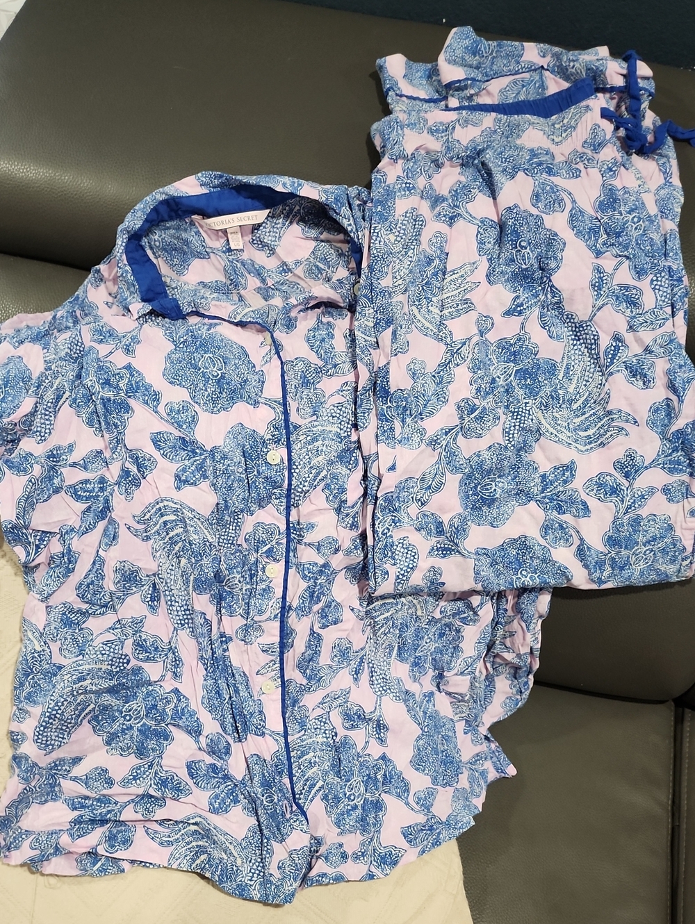 Victoria's Secret Pink and Blue Floral Girls Pajama Set